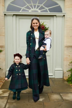 Holland Cooper Little Town Coat Blackwatch Hot